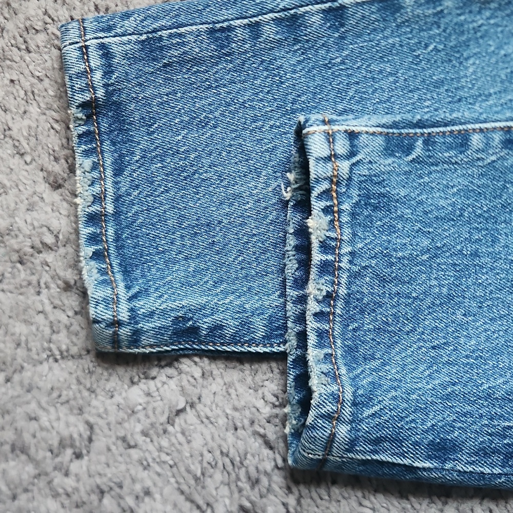 Levis Wedgie Bundle - Picture 8 of 8